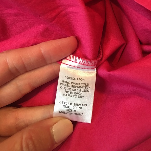 Fuchsia Cold Shoulder Trapeze-style INA Top sz Med - Picture 7 of 7